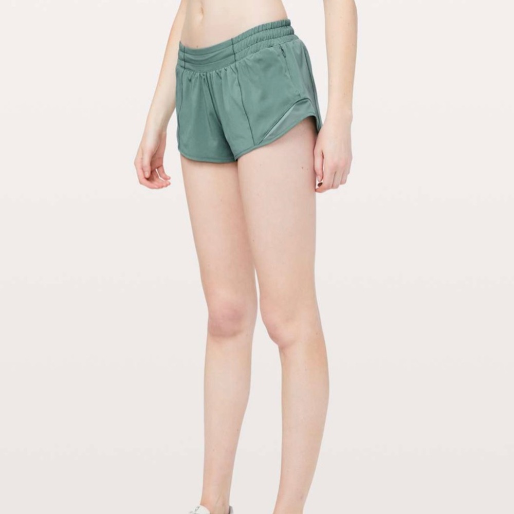 Hotty Hot Short II *2.5” Frosted Pine size 4